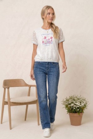 <div class="text-center"><a class="btn btn-primary" href="/GalleryImages/1aaf7eea-c02f-404c-ae94-634acfb6fad5.jpeg" target="_blank" style="margin:"  >Download Image</a></div>
