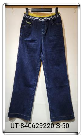 <div class="text-center"><a class="btn btn-primary" href="/GalleryImages/5378c017-135e-4e0d-a721-0d818df8c1a3.jpg" target="_blank" style="margin:"  >Download Image</a></div>