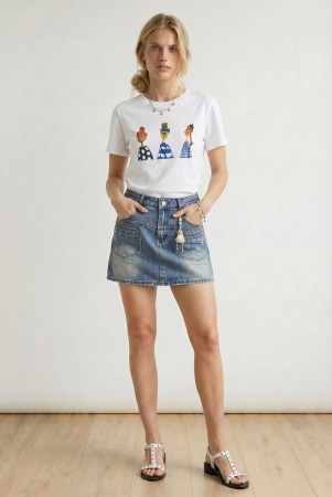 <div class="text-center"><a class="btn btn-primary" href="/GalleryImages/b1c71b5b-09c0-4639-96a5-c330649b79f1.jpeg" target="_blank" style="margin:"  >Download Image</a></div>
