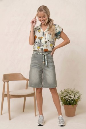 <div class="text-center"><a class="btn btn-primary" href="/GalleryImages/c006fa5a-aa9d-48b5-9ccc-a1c8746bcda6.jpeg" target="_blank" style="margin:"  >Download Image</a></div>