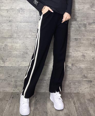 <div class="text-center"><a class="btn btn-primary" href="/GalleryImages/eed9cda8-487e-4f06-9821-704c81f0acd2.jpeg" target="_blank" style="margin:"  >Download Image</a></div>